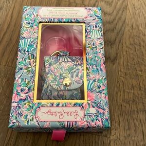 Lilly wireless headphone case for AirPods 1 and 2